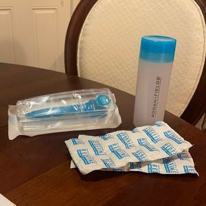RODAN + FIELDS AMP MD Micro dermabrasion ROLLER + Purification tabs + container